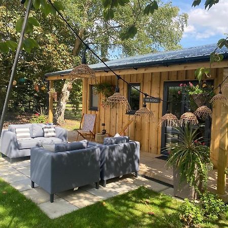 Meadows Lodge York Bagian luar foto